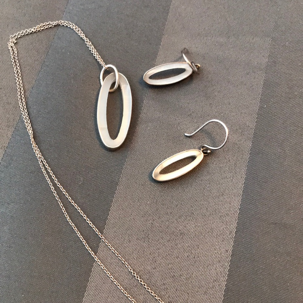 Silver 925 Karibou necklace and earrings set